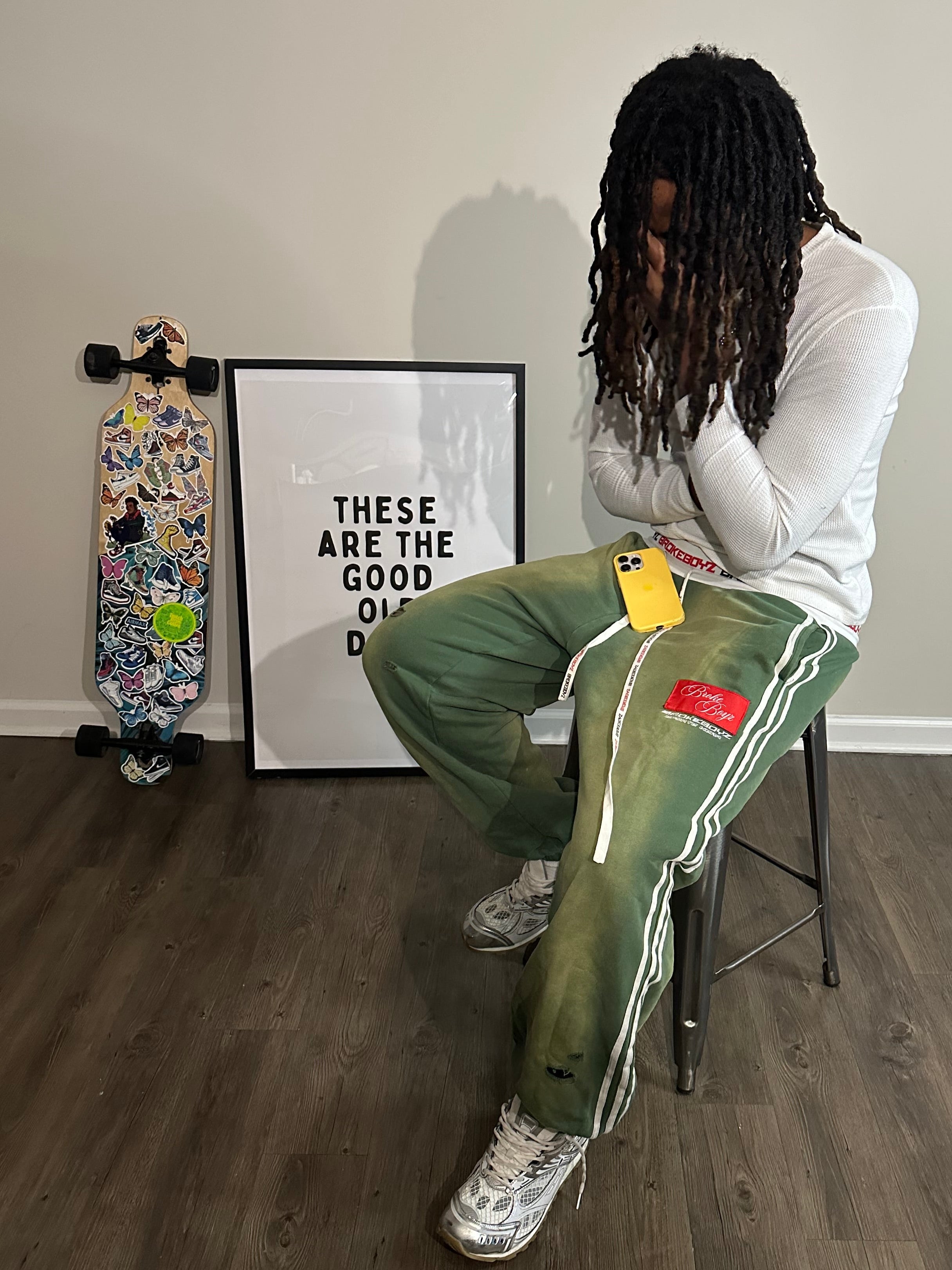 RUNWAY SPORTSWEAR SWEATS