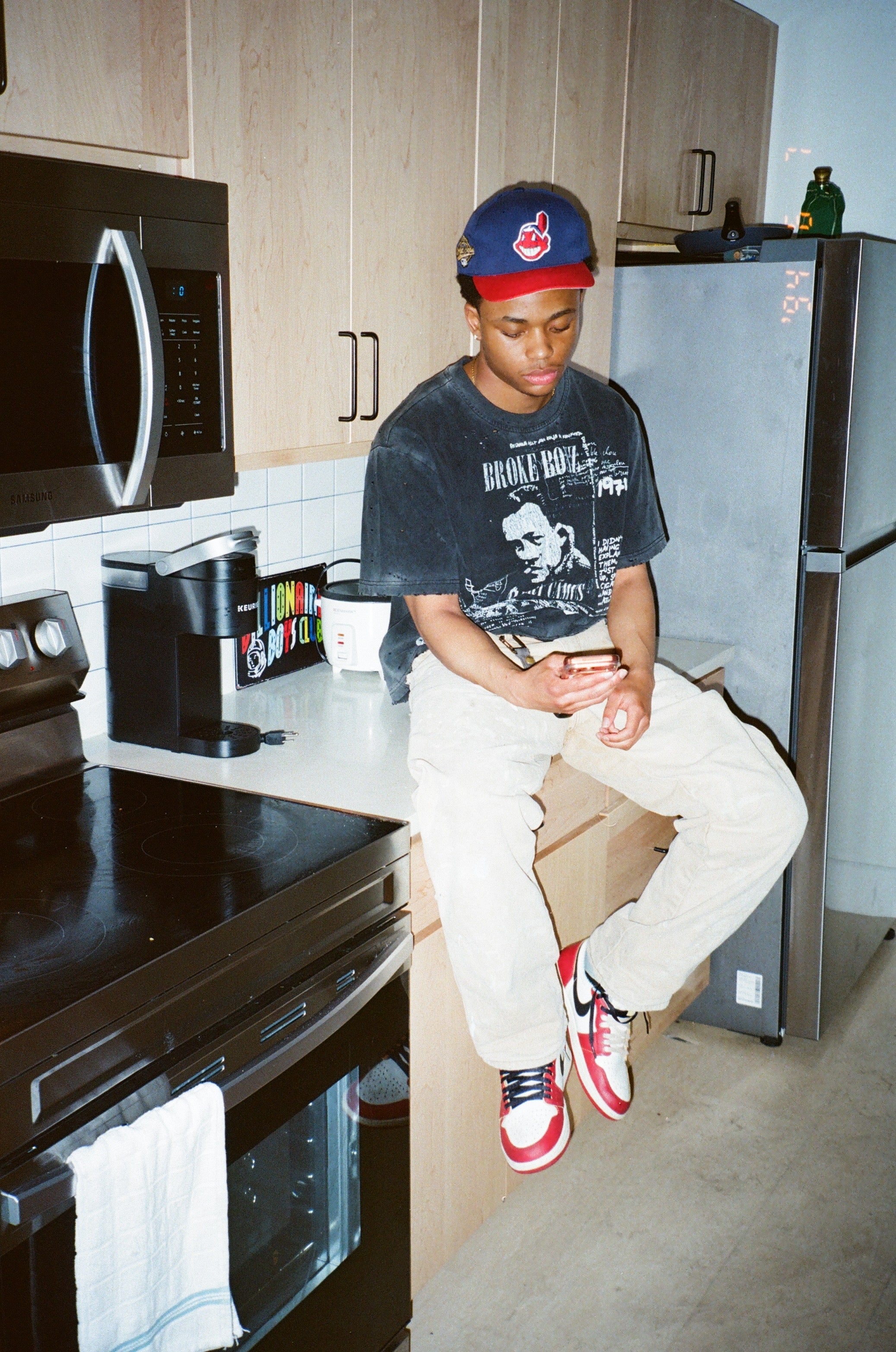 “BROKEN MIND” TEE