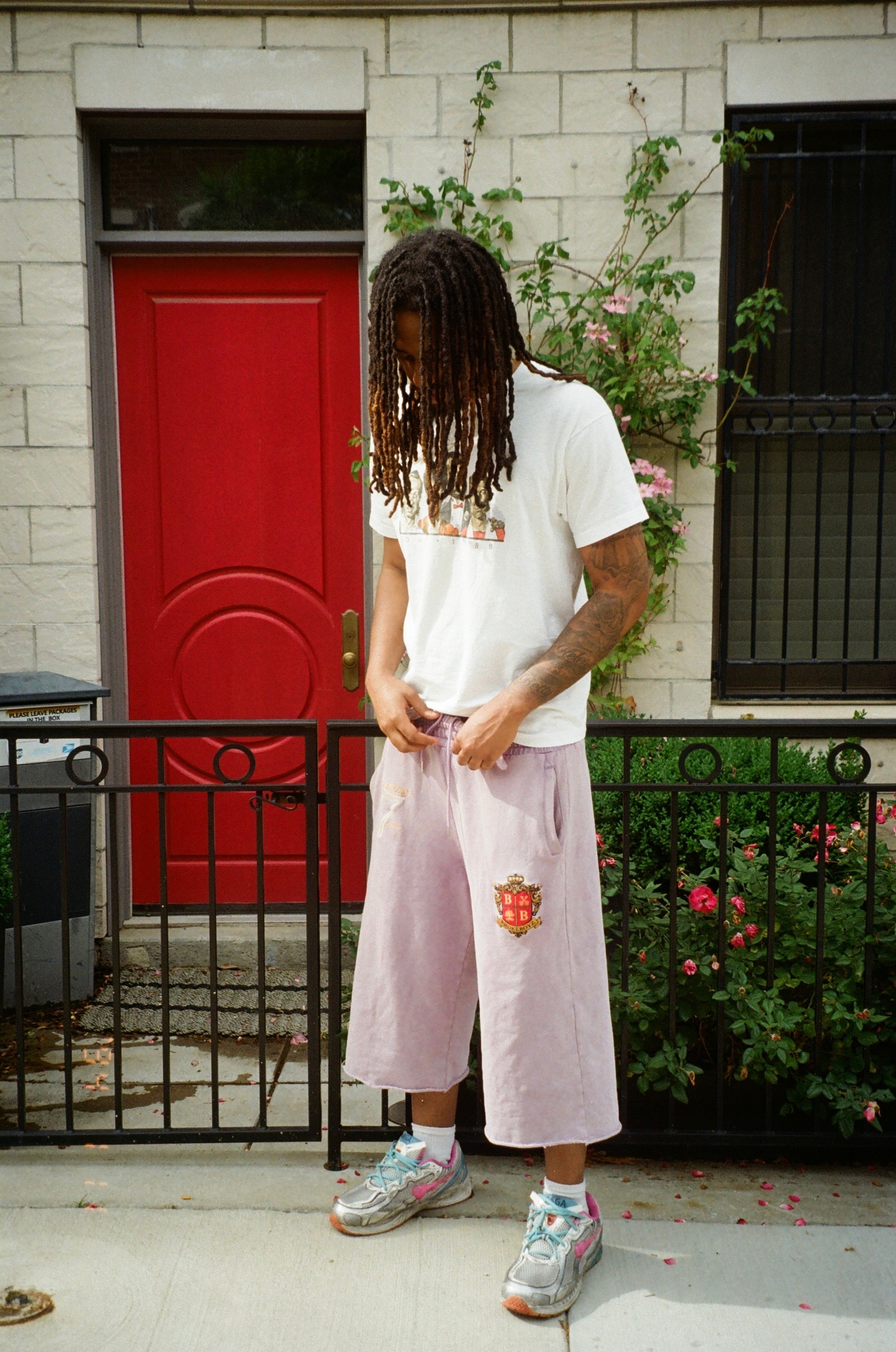 “BOUNDBYDAYS” SHORTS